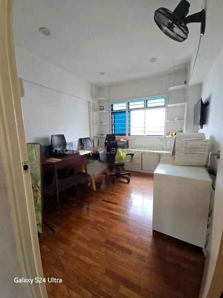 5 Room (5I) HDB for Sale in  673B Jurong West Street 65 - Image 4